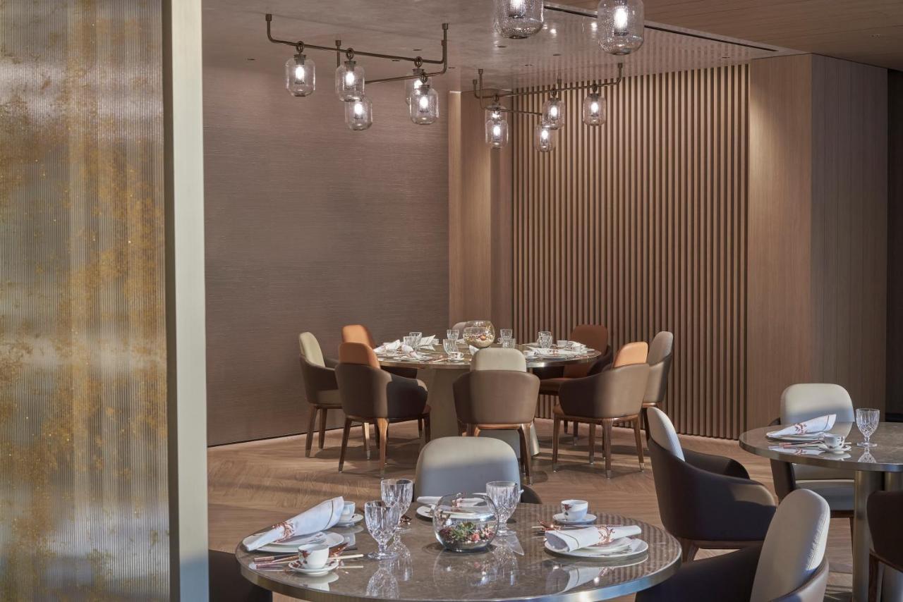 Nina Hotel Tsuen Wan West Hong Kong Esterno foto The private dining room at the restaurant