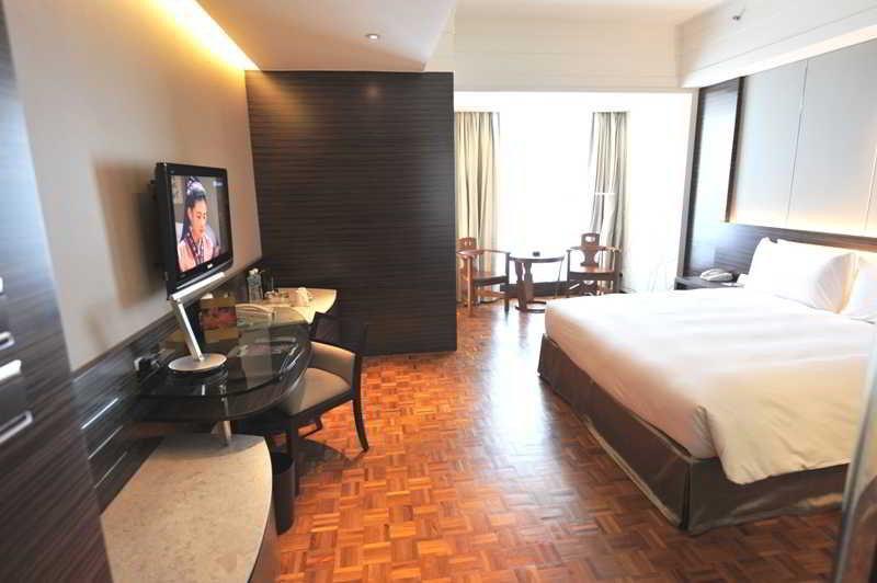 Nina Hotel Tsuen Wan West Hong Kong Esterno foto Deluxe Room