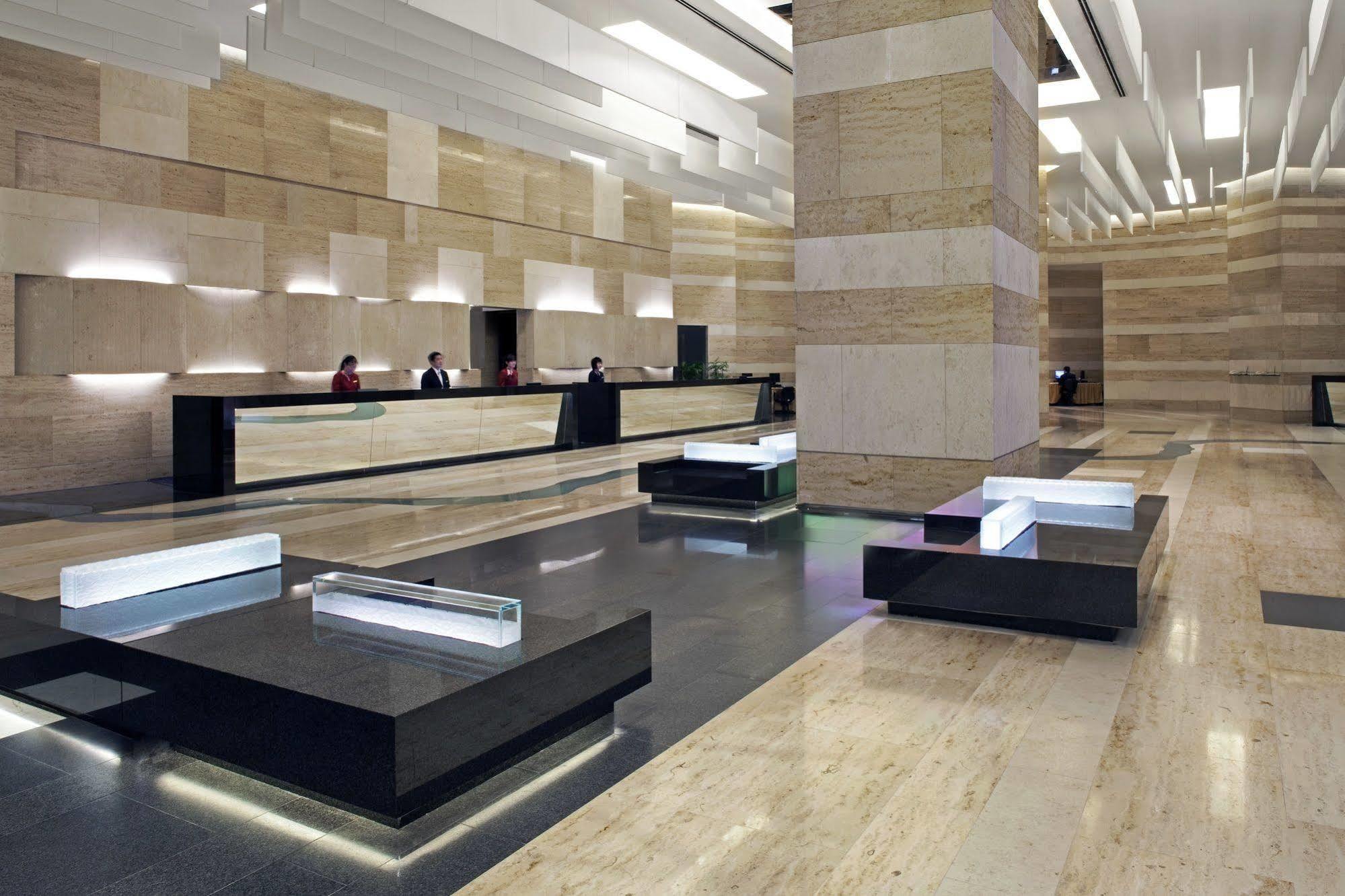 Nina Hotel Tsuen Wan West Hong Kong Esterno foto The lobby of the hotel